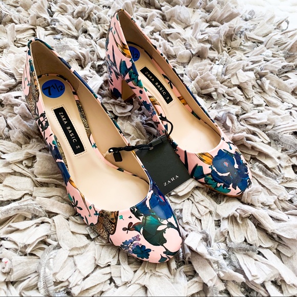 Zara Shoes - Zara Pink Floral Jungle Block Print Heels